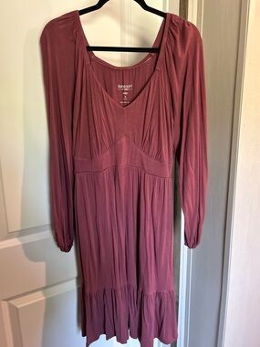 torrid Long Sleeve Scoop Neck Tiered Dress in Mauve